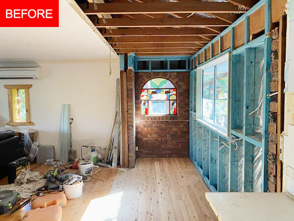 kitchen-damaged-renovation-partition-wall-glenbrook-before