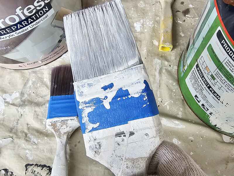 using utilize tape to protecft paint brushes feature