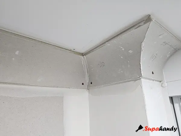 Secure the Joint Between Two Cornices and Secure Cornices with Nails or Screws